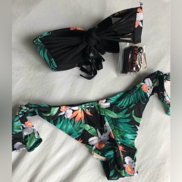 Pull&bear bikini size S - Picture 2 of 2